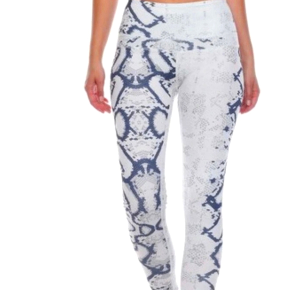 Snake leggings